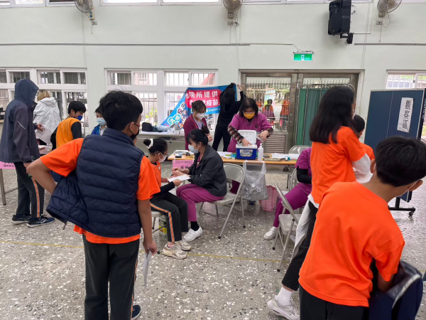 因應流感季，請貴校(園)加強宣導尚未施打流感疫苗之教職員工生儘速完成接種